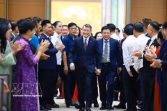 政府总理黎明兴：从识别和解决困难转向完善发展基础