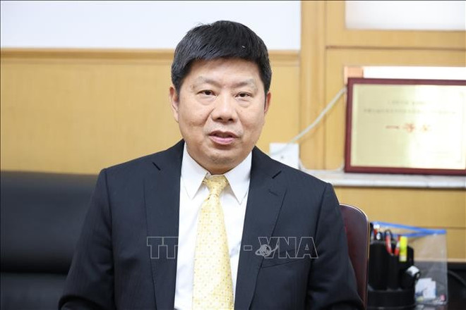 中国社会科学院亚太与全球战略研究院(CASS)研究员、东南亚研究中心主任许利平在接受越通社驻北京记者采访时指出,这是历次中国国家最高领导人访越成果最为丰硕、超出预期的一次访问。图自越通社 vna-potal-chuyen-tham-viet-nam-cua-chu-tich-trung-quoc-tap-can-binh-dat-duoc-thanh-qua-vuot-ky-vong-stand.jpg