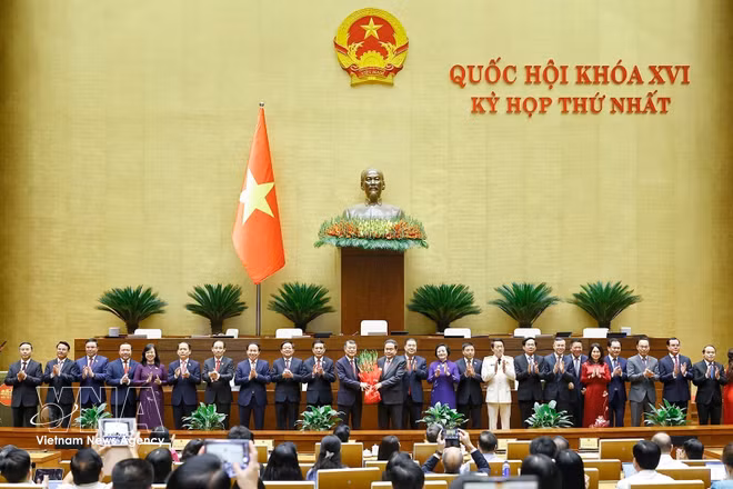 vnanet-potal-quoc-hoi-phe-chuan-viec-bo-nhiem-pho-thu-tuong-bo-truong-va-thanh-vien-khac-cua-chinh-phu-8687759.jpg