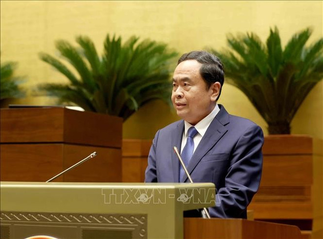 国会主席陈青敏作了“中央政治局关于革新法律制定与执行工作以满足新纪元国家发展需求的第66号决议的核心要点及落实第66号决议的行动计划”的专题报告。图自越通社 uuid8bae4c0c-c274-45c4-a382-e17421ca5c32code001library1type1mode1loctruecaptrue.jpg