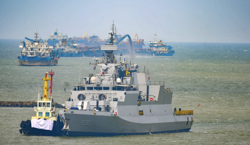 印度海军军舰“契尔丹”（INS Kiltan）号抵达菲律宾港。图自印度国防部