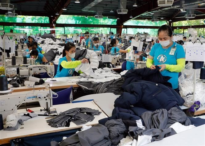 兴安省新顺乡Maxport服装有限公司生产厂。图自越通社