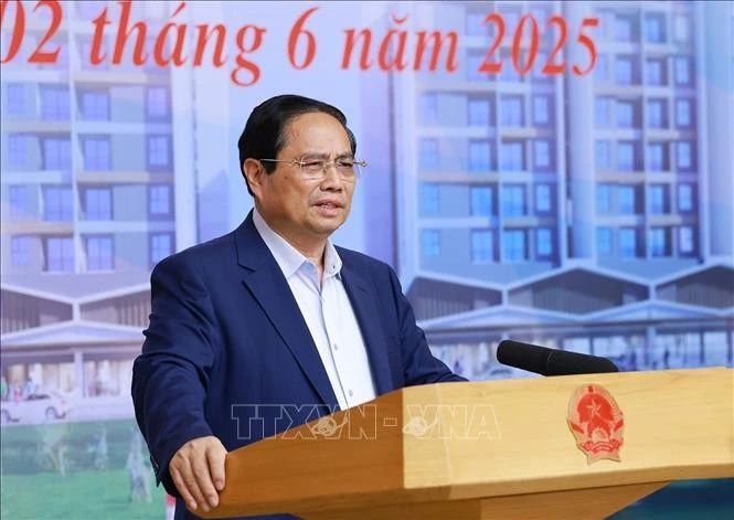 越南政府总理范明政6月2日主持召开全国视频会议。图自越通社
