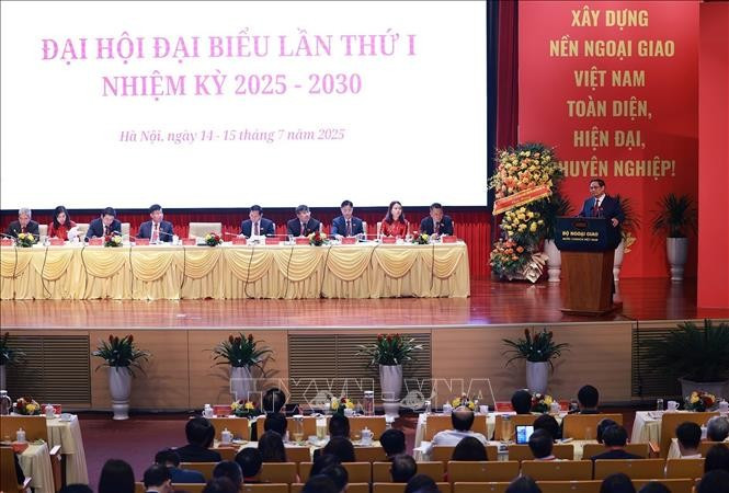 范明政在大会上发表讲话时要求外交部门继续发挥在落实党的对外路线中的先锋、核心和关键作用，进一步推广“竹子外交”流派。图自越通社