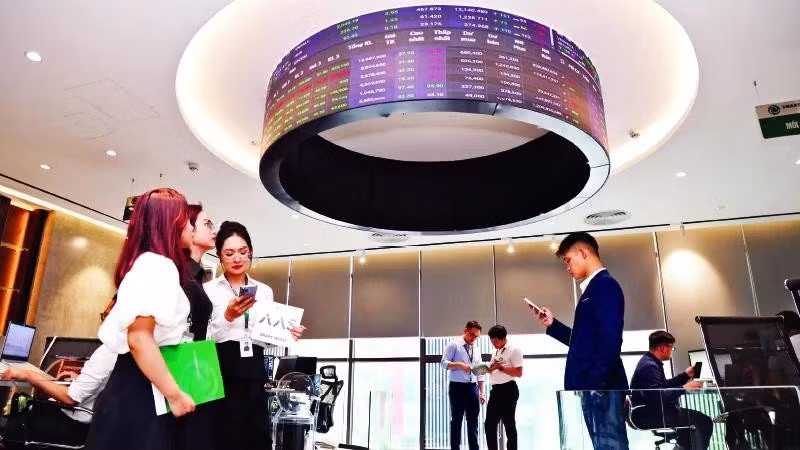 基于金融科技的发展，各基金有更多机会瞄准倾向于在线体验的年轻投资者。图自《人民报》