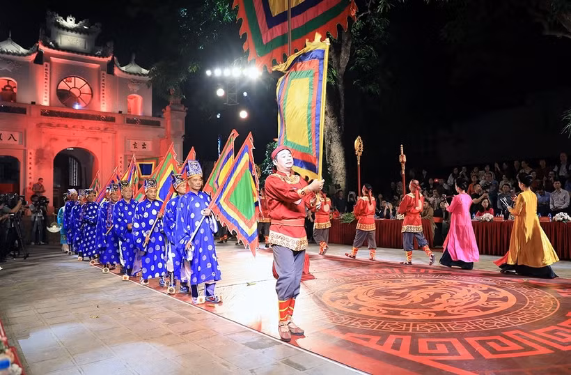 在真武观举行的“真武钟声”夜间旅游产品。图自Hanoimoi