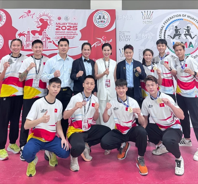 越南泰拳队6月1日结束在土耳其的比赛回国。图自互联网