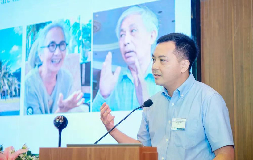 越南航天中心副教授范玉叠在研讨会上发言。图自越通社