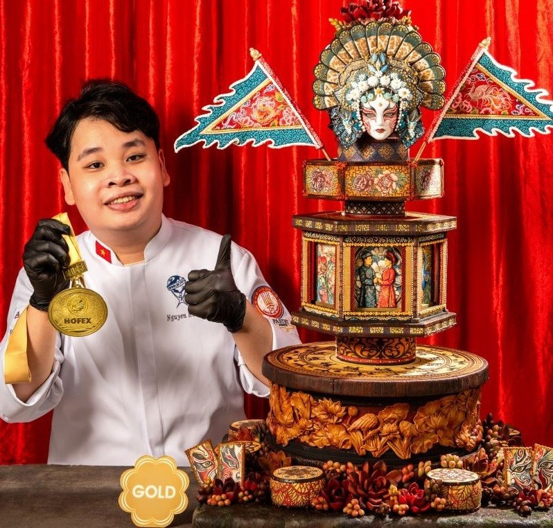 阮有天恩的作品《喜事倍唱》。图自天恩
