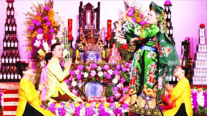 北山坊举行母神信仰仪式的一个场景。图自《人民报》