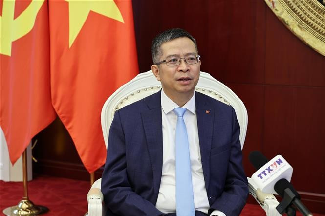 越南驻中国大使范清平接受越通社记者的采访。图自越通社