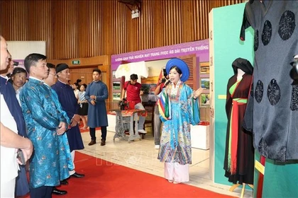 奥黛展示空间。图自越通社