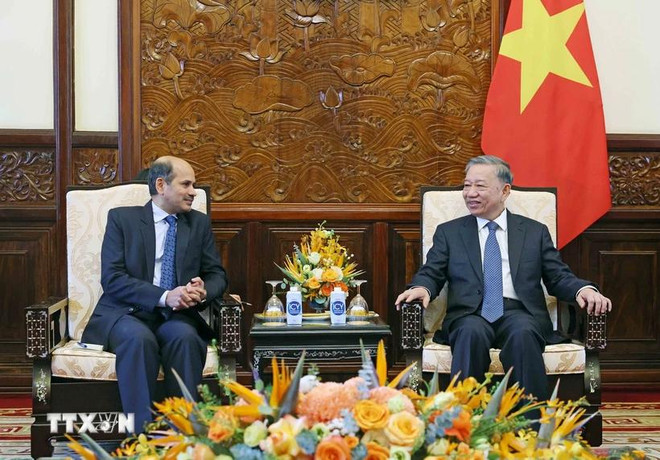 越南国家主席苏林会见印度驻越大使桑迪普·阿里亚。图自越通社 viet-nam-an-do-3927.jpg.webp