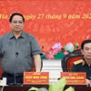 越南政府总理范明政在会议上发表讲话。图自越通社