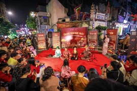 传统艺术在河内古街回响