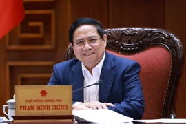 精简组织机构必须紧跟党的方针政策并符合实际需求