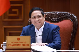 精简组织机构必须紧跟党的方针政策并符合实际需求