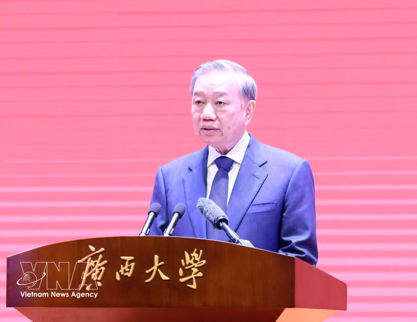 越共中央总书记、国家主席苏林发表讲话。图自越通社