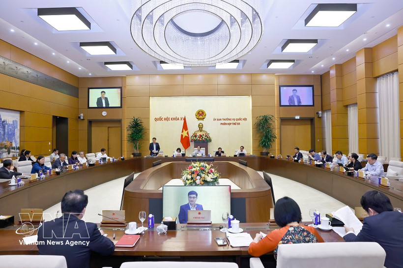 3月2日下午，越南国会常务委员会第55次会议。图自越通社