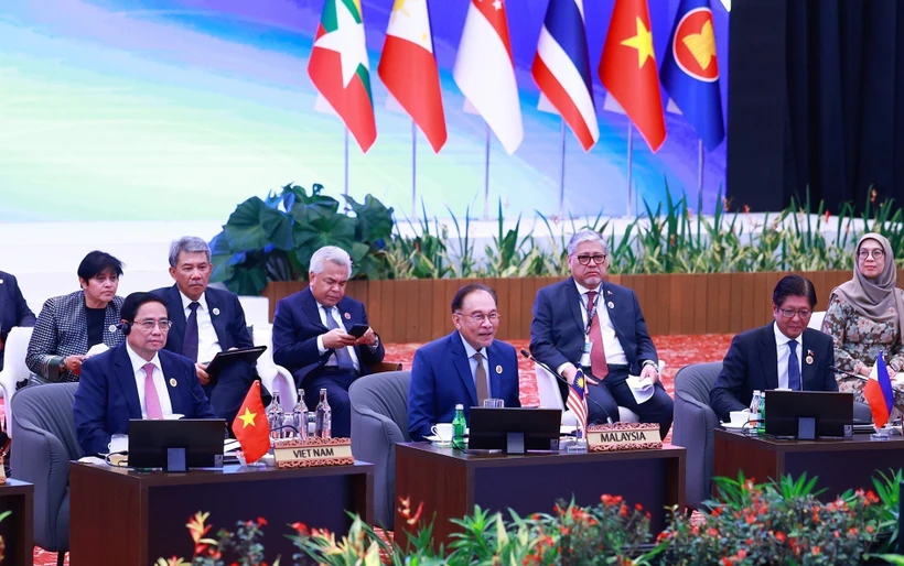  越南政府总理范明政出席与东盟议会联盟对话会。图自越通社