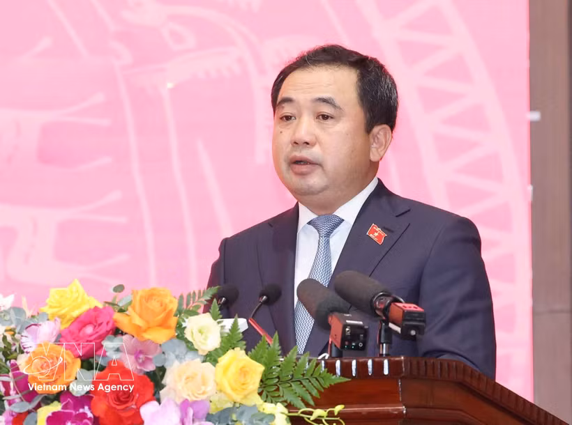 陈德胜同志出任河内市委书记。图自越通社