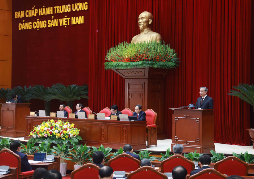 越共中央总书记苏林主持会议开幕式，并致开幕词。图自越通社