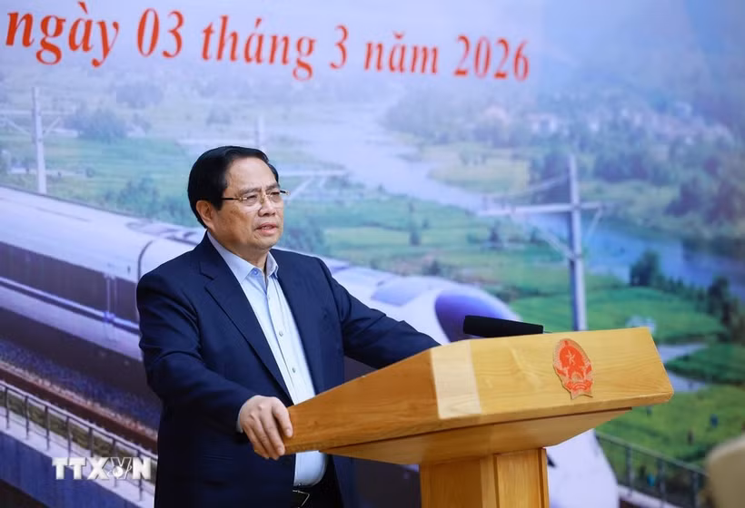 越南政府总理范明政主持召开铁路领域工程项目指导委员会第七次会议。图自越通社