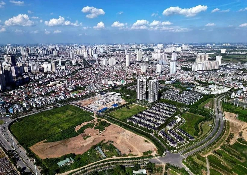 越南正逐步成为区域供应链中的新枢纽,随之带动了对工业地产、物流设施以及外籍专家住宅的强劲需求。图自越通社