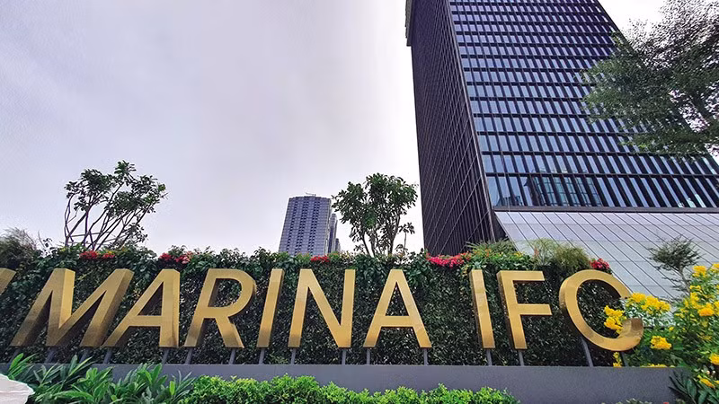 越南国际金融中心是一个自由市场，为各银行提供许多经营机会。图自《投资报》