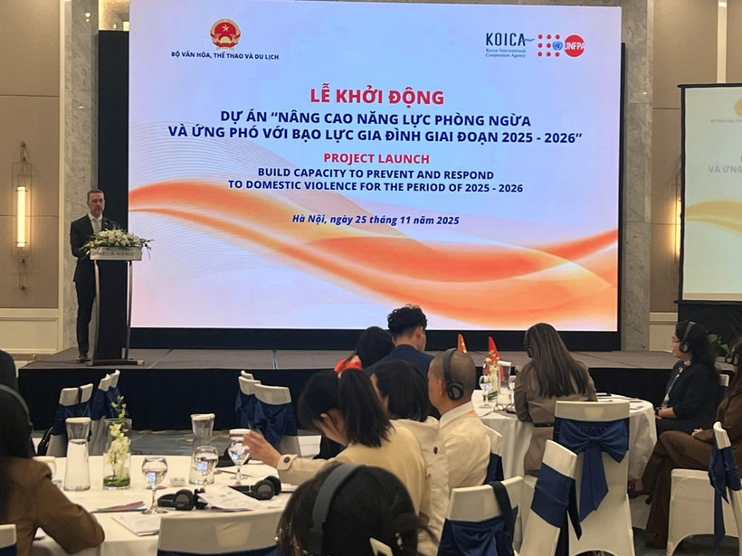 “2025—2026年加强家庭暴力预防和应对能力”项目启动仪式。图自《文化报》