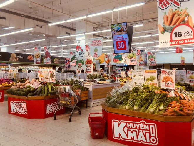 受台风过境后暴雨洪灾直接影响，各省市食品价格大幅上涨。图自Vietnam+
