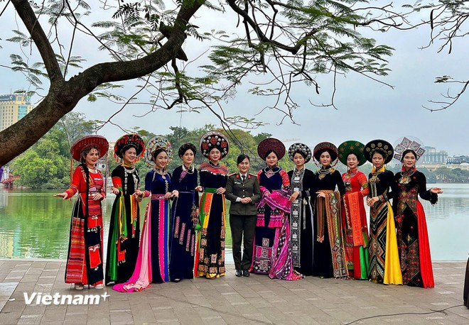 资料图：首都河内已经成为四面八方游客喜爱的目的地。图自Vietnam+