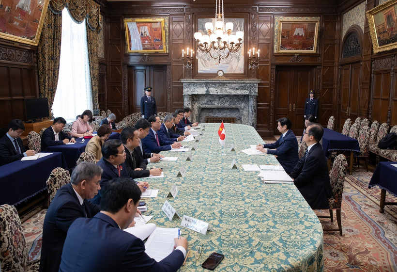 陈光方会见日本参议院议长关口昌一。图自越通社