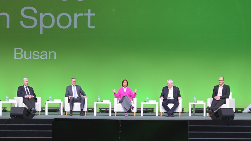 会议围绕国际体育反兴奋剂相关标准和完善《2027年世界反兴奋剂条例》进行讨论。图自越通社