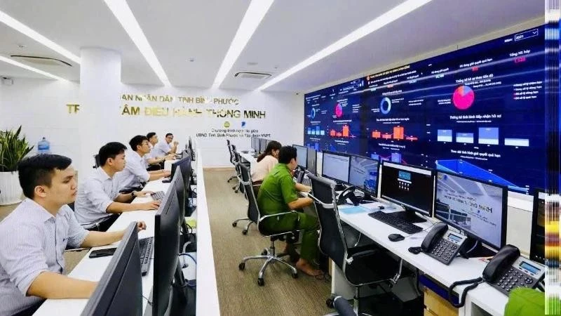 消除制度和政策障碍将有助于企业在数字经济中实现突破。图自《人民报》