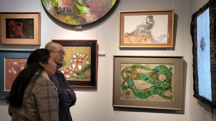 “爱情与友情”专题展在河内举行。图自越通社