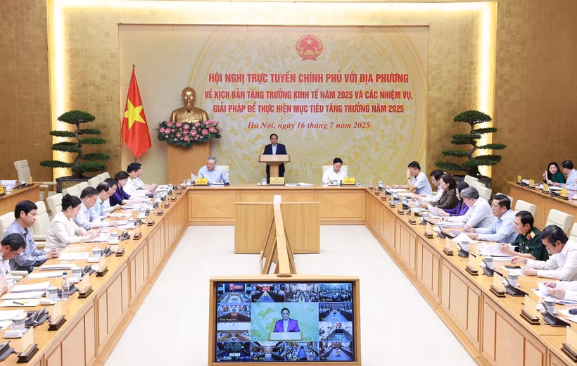 范明政主持召开2025年经济增长情景全国视频会议。图自越通社