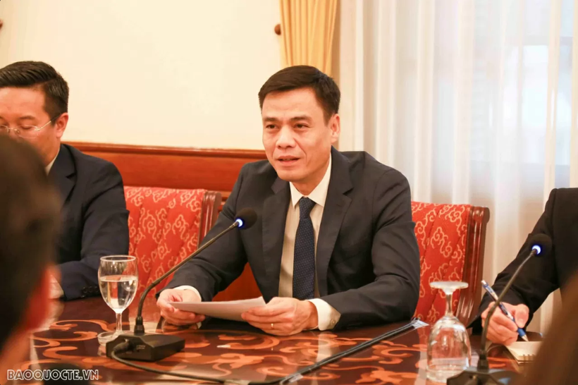 越南外交部副部长邓黄江。图自《国际报》