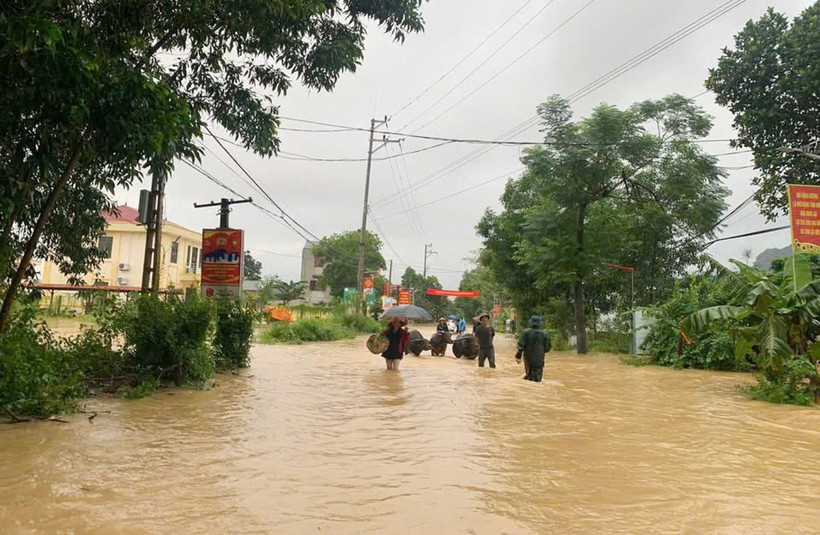 受持续强降雨影响，谅山省严重洪涝灾害。图自越通社