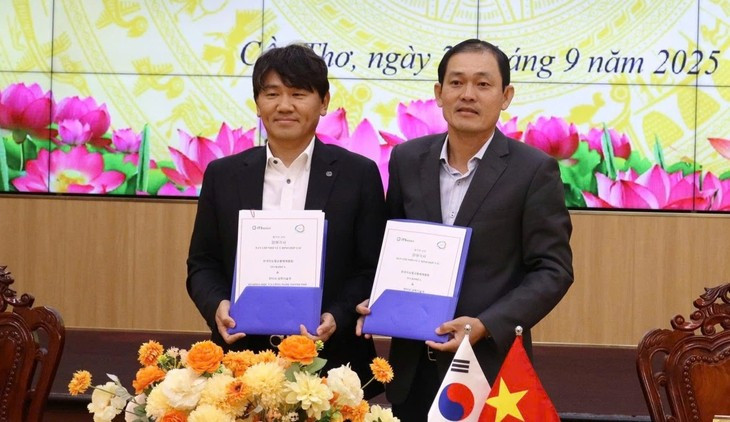 芹苴市科学技术局与韩国企业签署合作备忘录。图自越通社