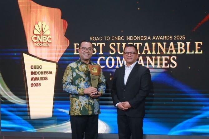 越南电动车制造商VinFast 在The Road to CNBC Indonesia Awards 2025上荣获两项大奖。图自《越南企业报》