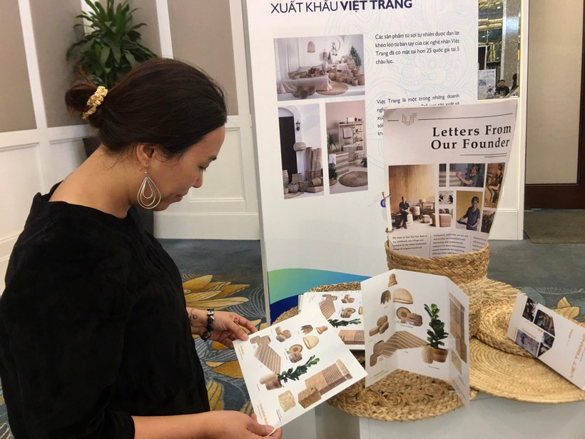 对社区和环境负责任的企业将更容易赢得消费者的信任与支持。图自Vietnam+