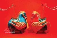 “梅花骏马”作品 图自越通社