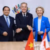 越南政府总理与加拿大总理、欧盟主席就加强 CPTPP—EU互联互通问题进行讨论。图自越通社