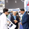 附图：游客参观展会。图自Vietnamplus