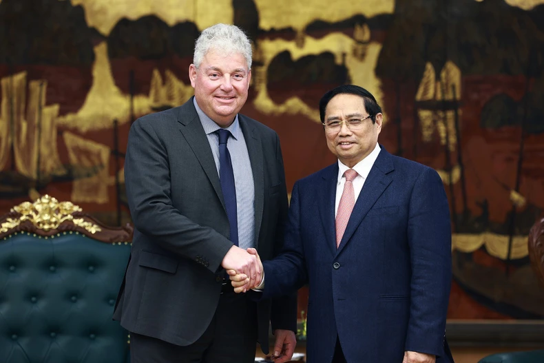 越南政府总理范明政会见荷兰阿斯麦（ASML）集团副总裁爱德华·斯蒂普豪特。图自越通社