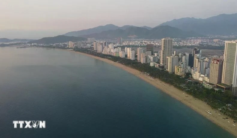 芽庄海滩。图自越通社