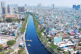 胡志明市将使参梁河渠交通面貌焕然一新