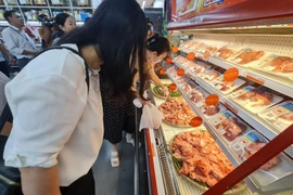 胡志明市力争所有水产品经营场所满足食品安全标准要求