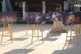 “望月之秋”图片展在文庙国子监开展